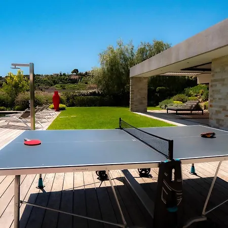 Contemporaine Classee 5 Etoiles Avec Piscine Villa *