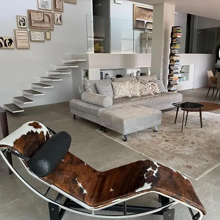 Villa Contemporaine Classee 5 Etoiles Avec Piscine Antibes